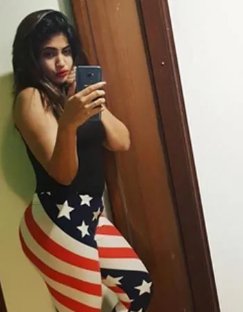 Niharika - Call Girls in Greater Noida